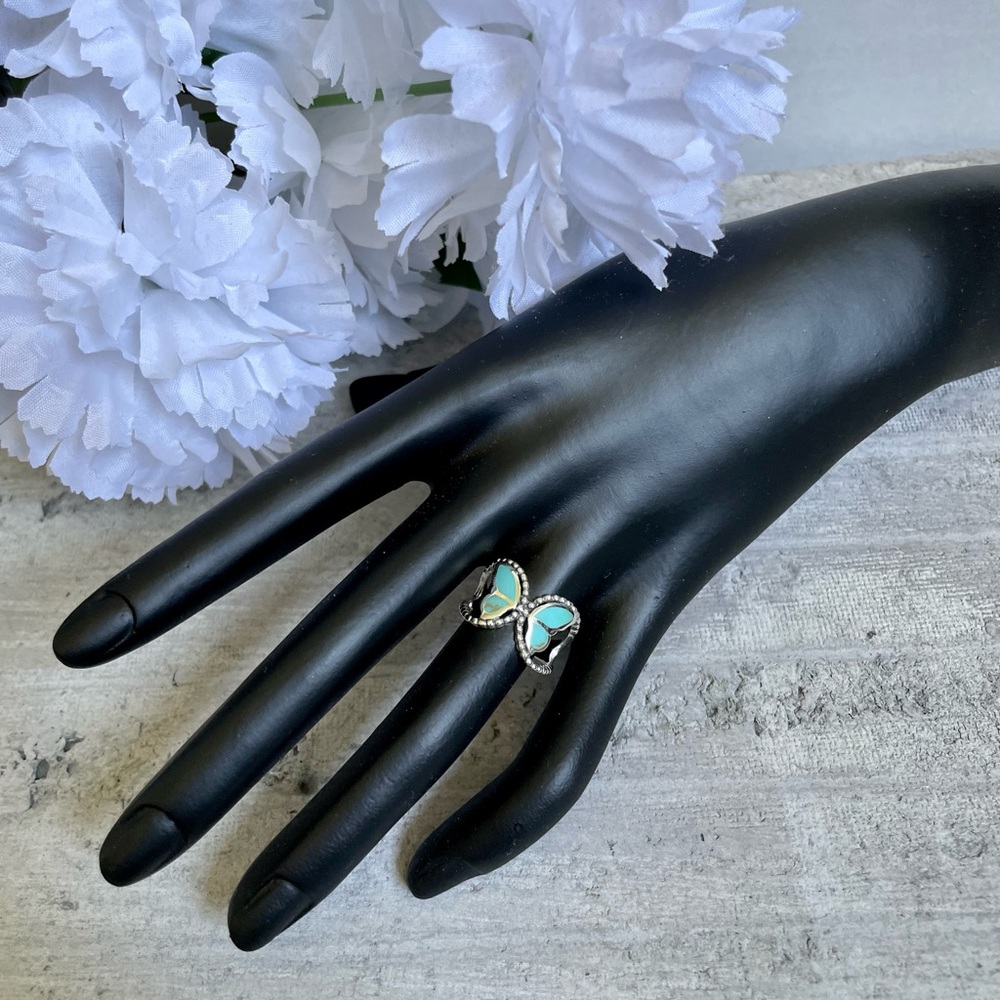 925 sterling silver butterfly Ring w turquoise inlay wings and beaded edge, 7